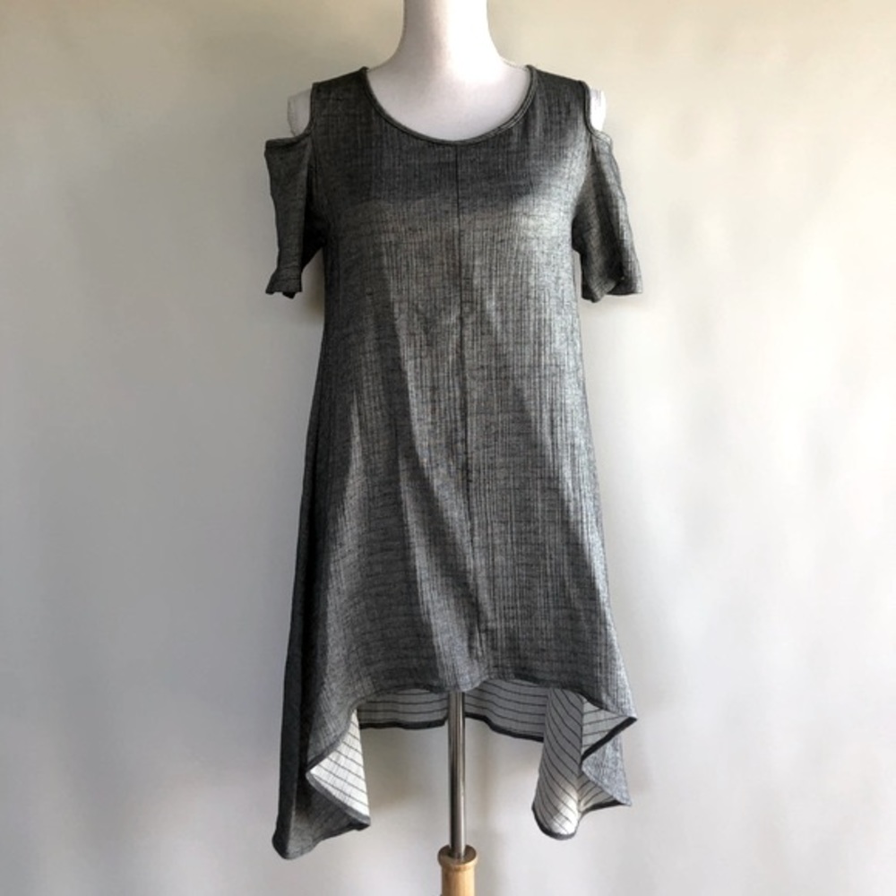 NWT Comfy USA Cold Shoulder Dress - sz XS
